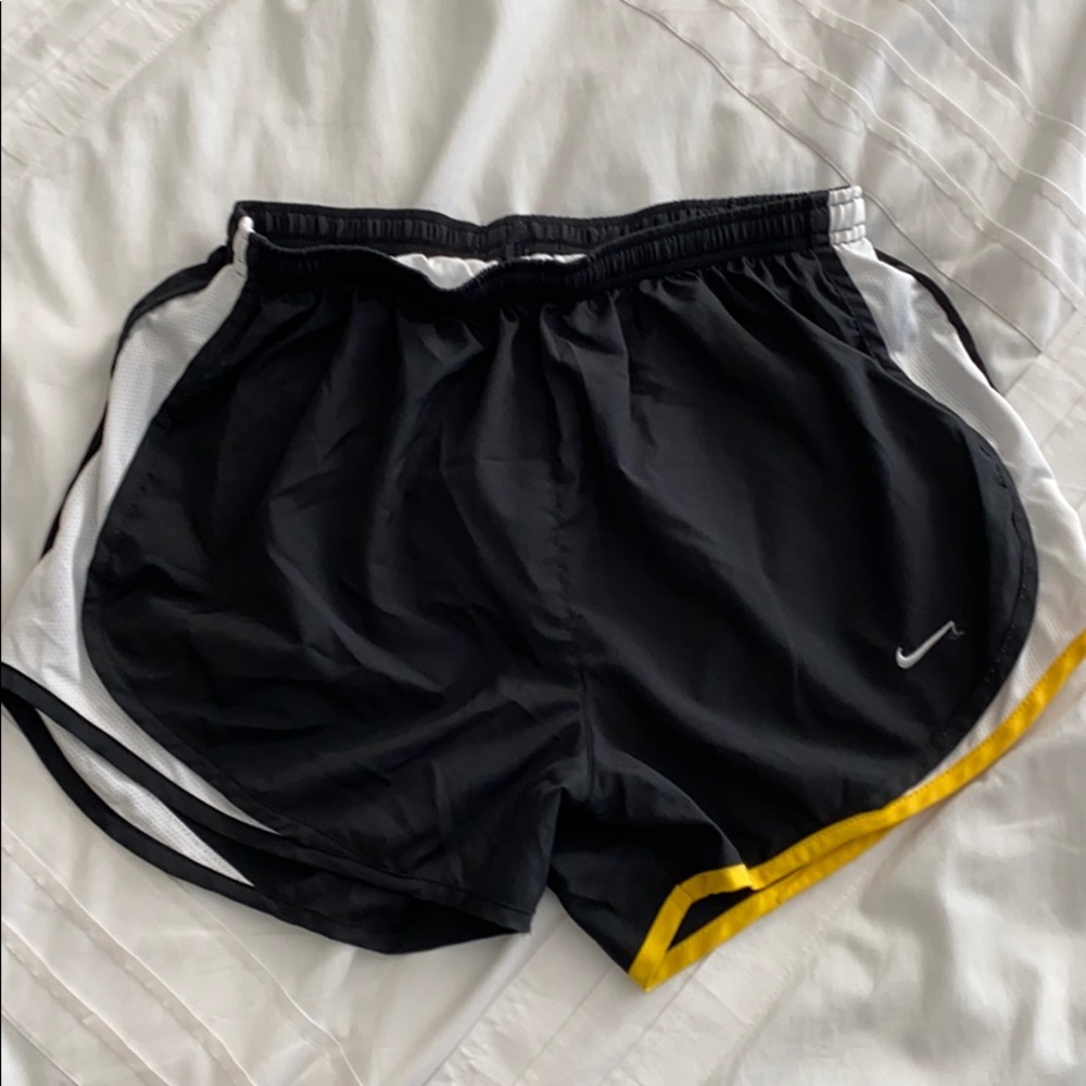 Nike Livestrong shorts